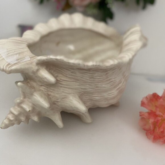 Vintage Ceramic Mold Neutral Nautilus Conch Sea Shell Planter Vase Beach House - Picture 3 of 12